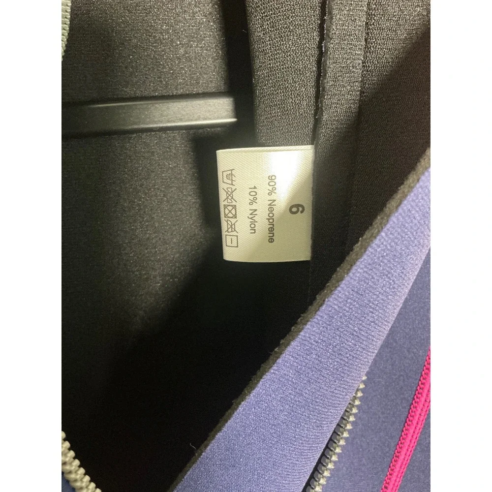 Seaskin Wetsuit Girls Size 6 Navy Blue Pink Excellent Shorty Front Zip Short Slv
